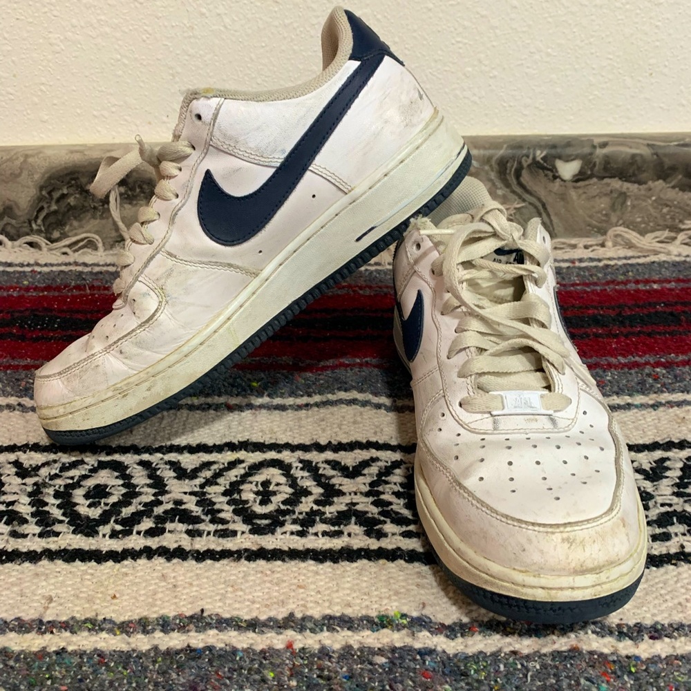 Men’s size 8 Airforce 1